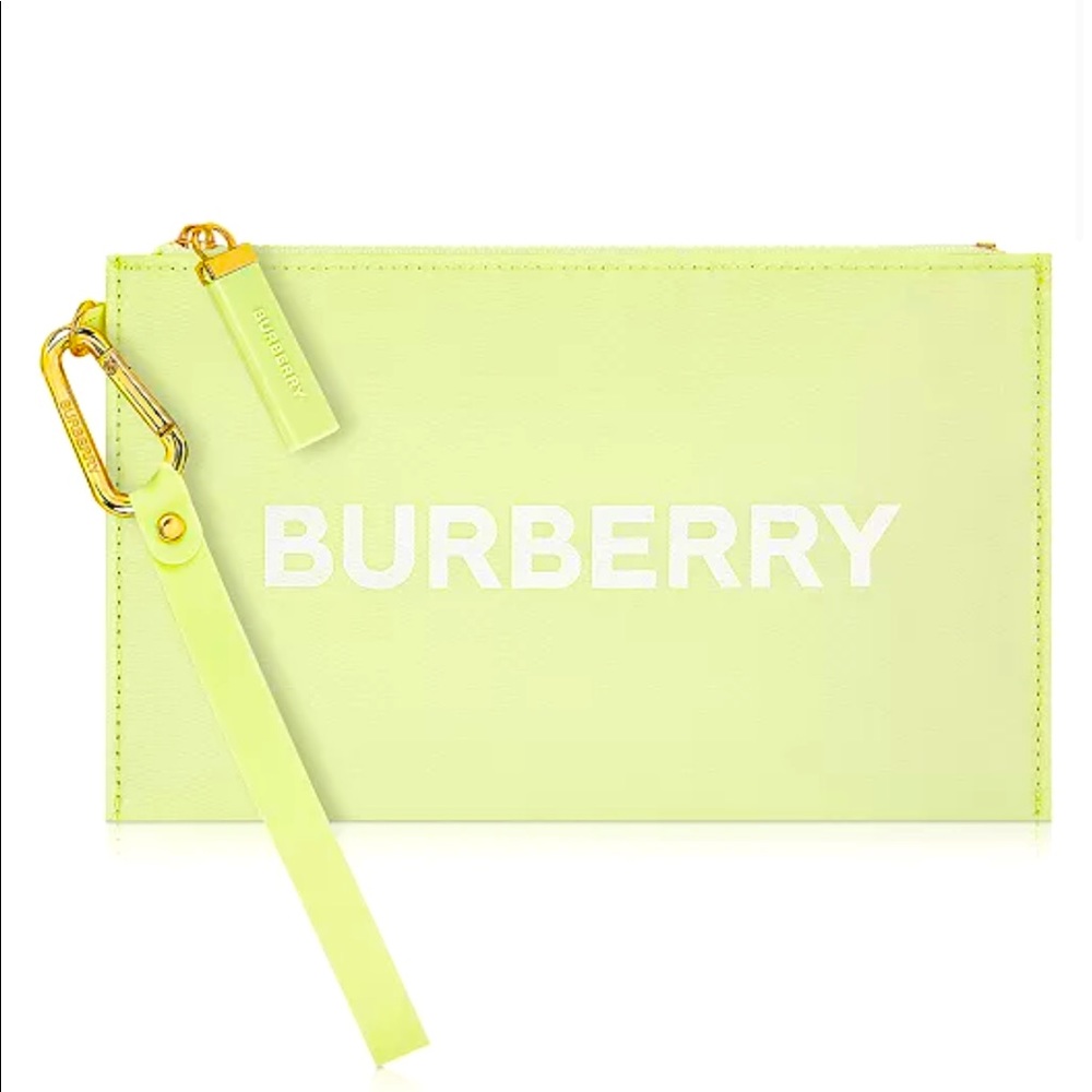 NWT Burberry Nylon Wristlet/ Clutch